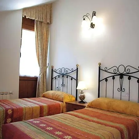 Remona Hotell 3*